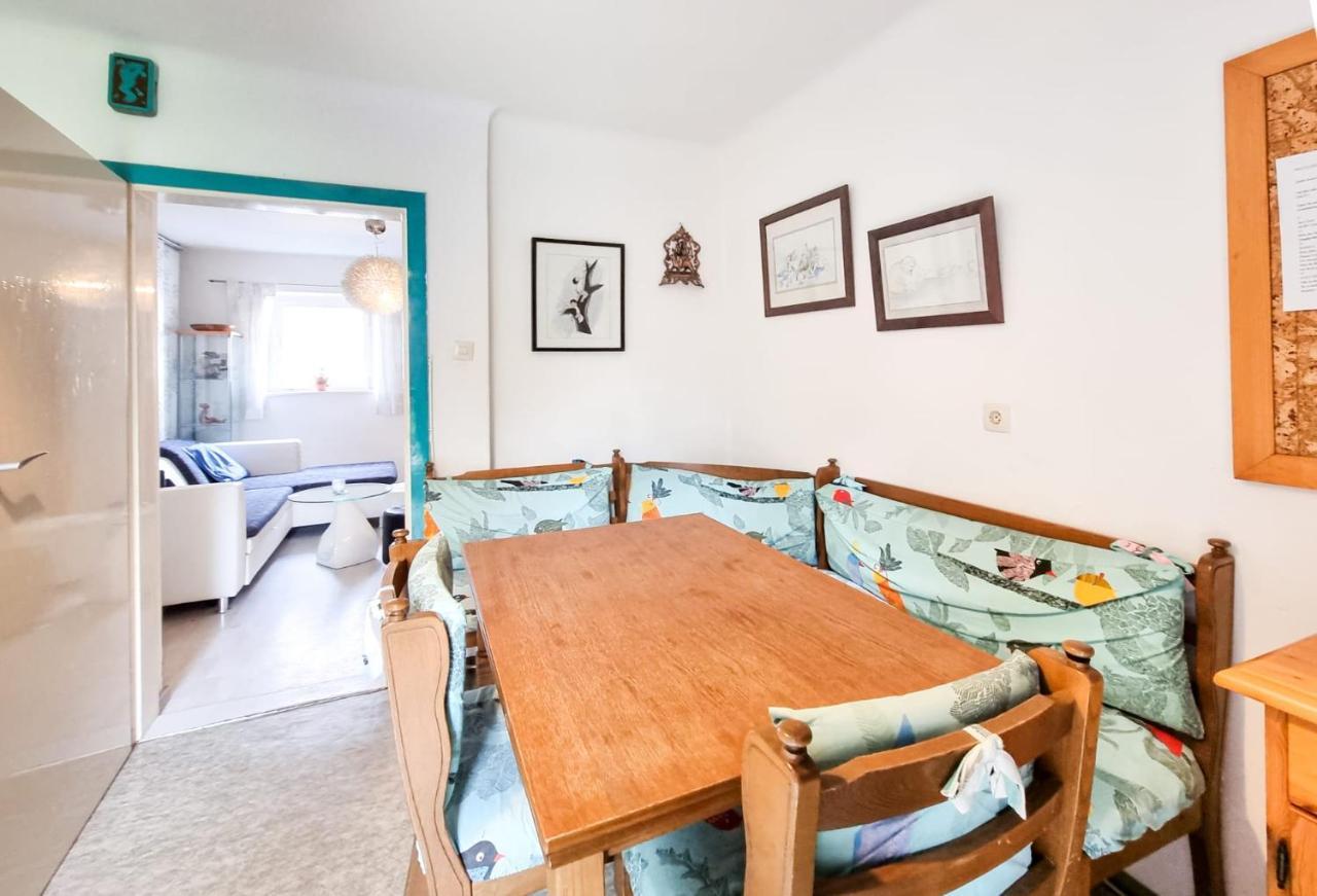 Ruhige Wohnung Mit Schoenem Eigengarten In Seeboden Am Millstaettersee מראה חיצוני תמונה