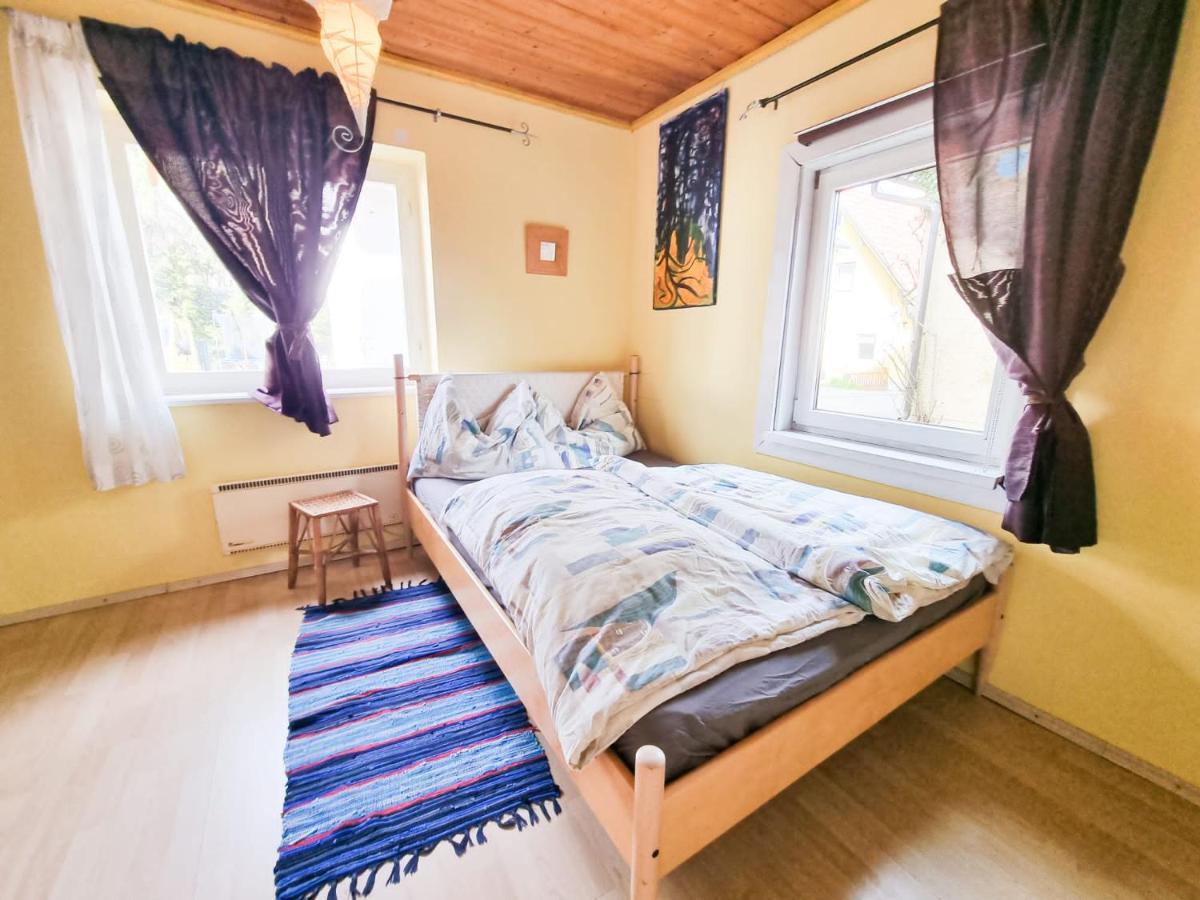 Ruhige Wohnung Mit Schoenem Eigengarten In Seeboden Am Millstaettersee מראה חיצוני תמונה