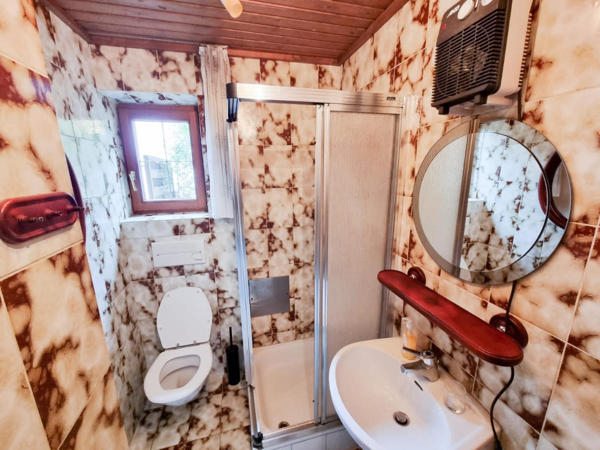 Ruhige Wohnung Mit Schoenem Eigengarten In Seeboden Am Millstaettersee מראה חיצוני תמונה